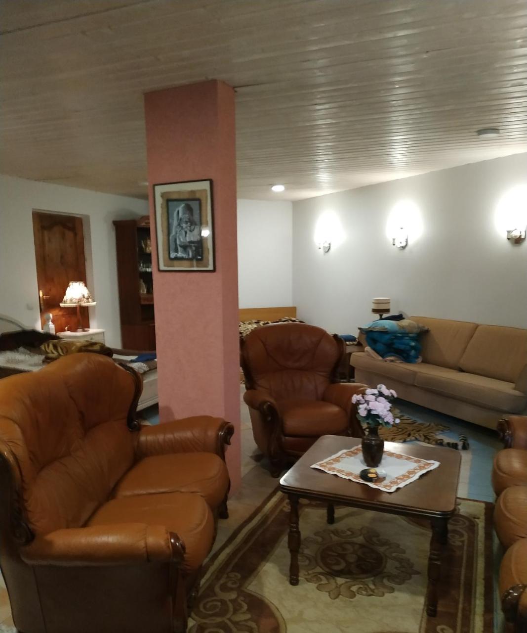 Homestay Roja Βίλνιους Εξωτερικό φωτογραφία