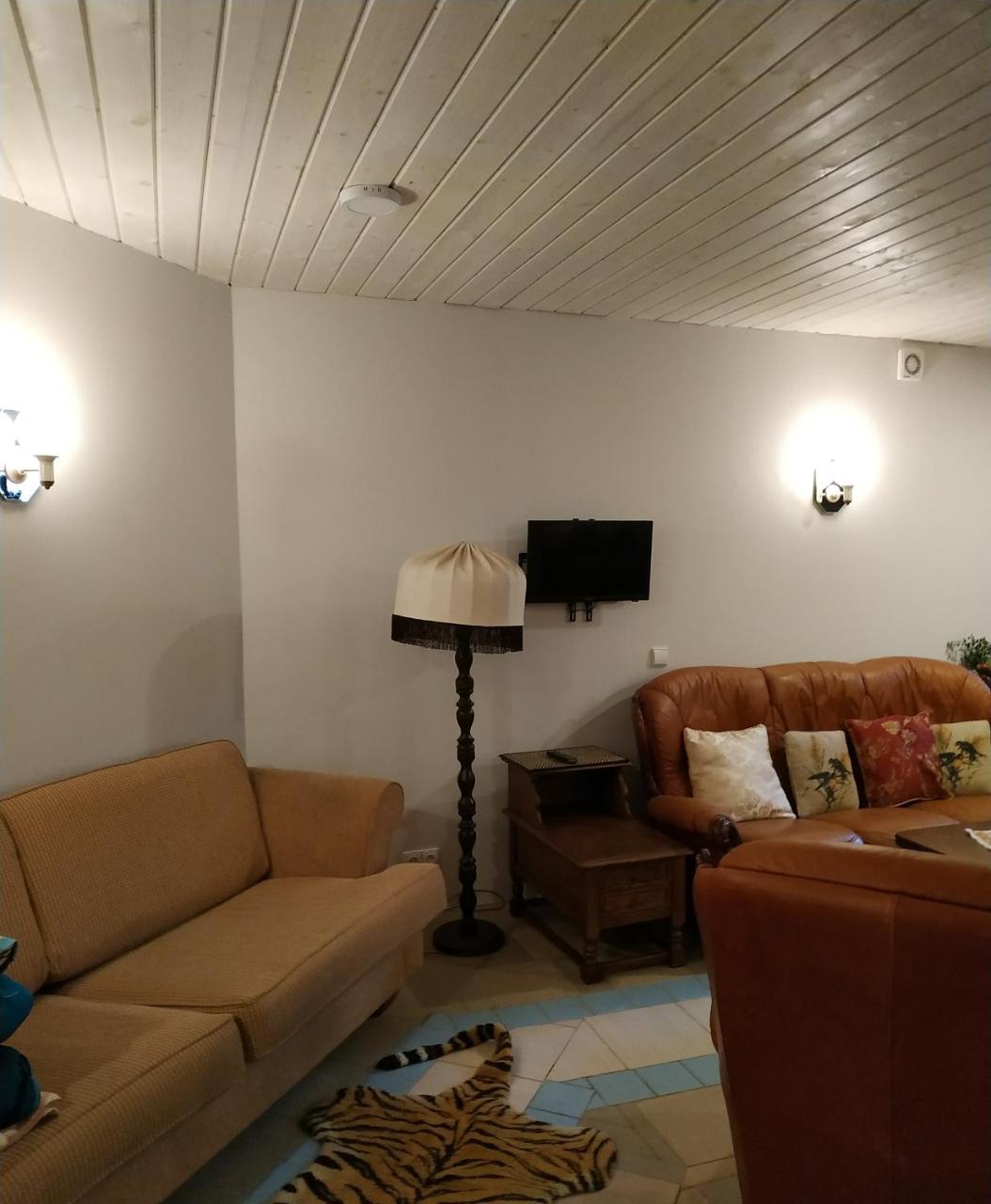 Homestay Roja Βίλνιους Εξωτερικό φωτογραφία